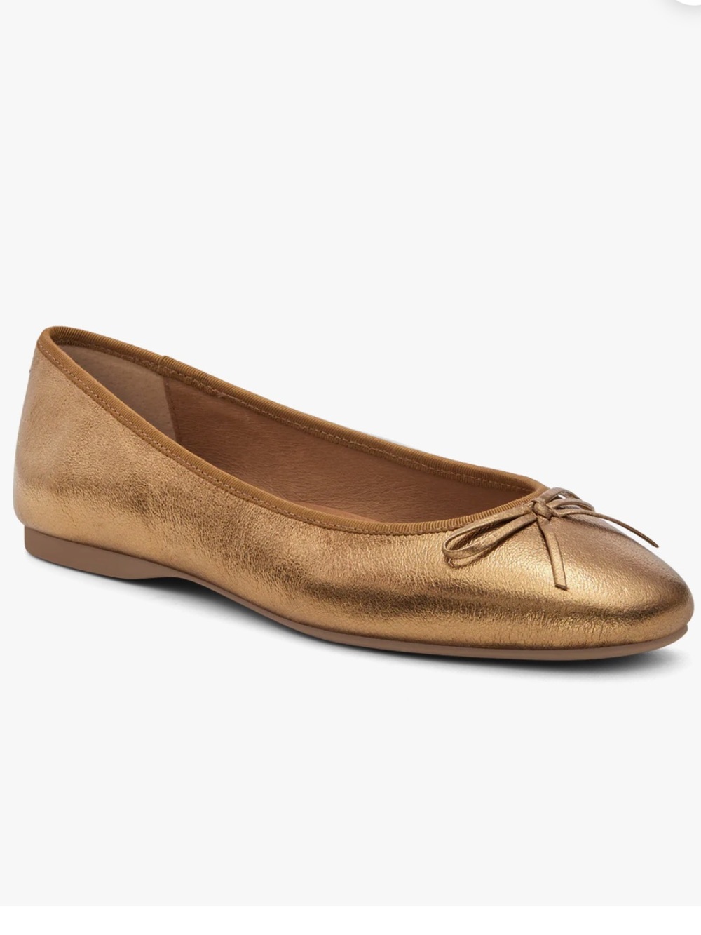 Birdies Metallic Gold Leather Hummingbird Ballet Flat - Size 8